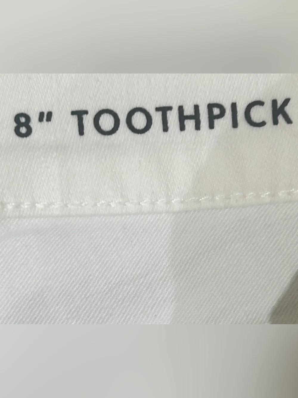 J. Crew Skinny 8” toothpick stretch cotton White denim Jeans size 28petite